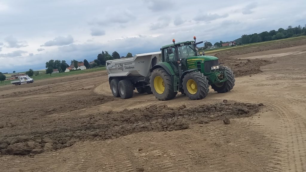 Fliegl Stone Master Erdmulde